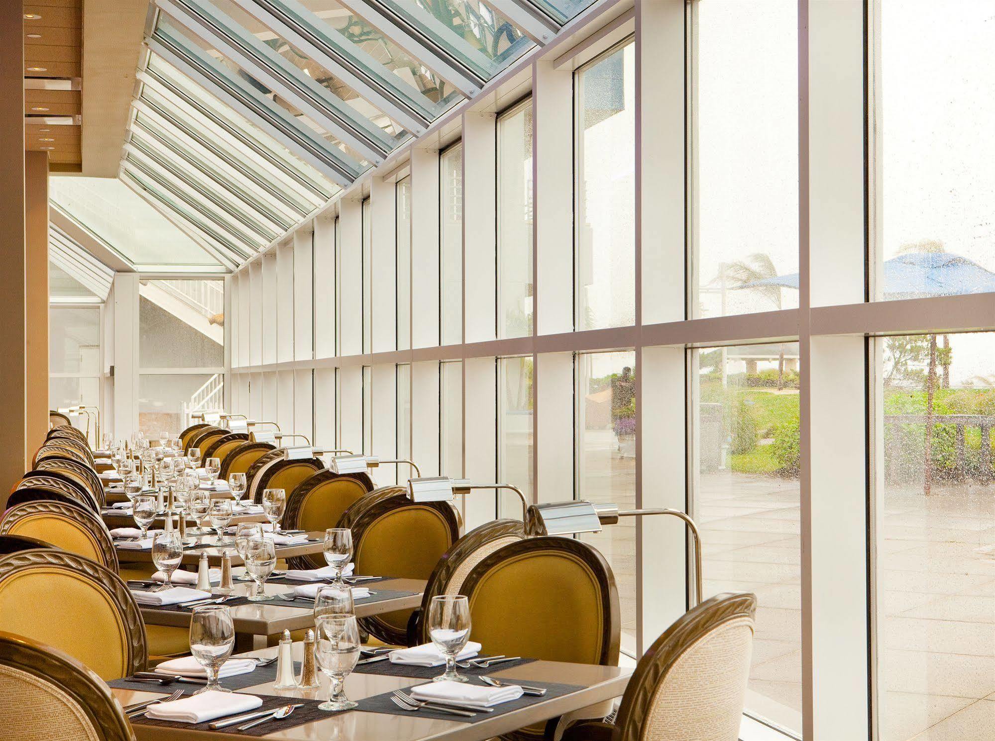 Ocean Place Resort & Spa Long Branch Bagian luar foto